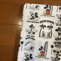 生地　ハギレ　〈サーフ　ミッキー〉