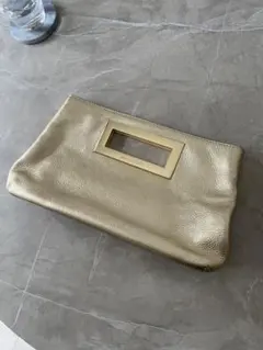 【美品】MICHAEL KORS(マイケルコース) クラッチバッグ ゴールド