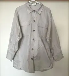 SHOO LA RUE 長袖シャツ ライトベージュ Mサイズ