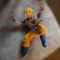 超サイヤ人ゴッド超サイヤ人孫悟空 フィギュア