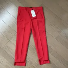 ZARA センタープレスパンツ　赤