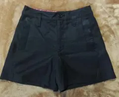 SONIA ダークグレー ショートパンツ フラワー柄