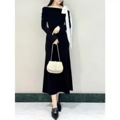 スナイデル ワンショルダーリボンニットワンピース