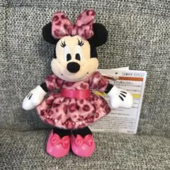 新品　ディズニー　ミニー　ぬいぐるみチャーム　ピンク　ヒョウ柄