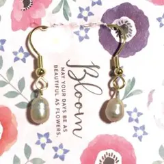 ハンドメイドフックピアス　淡水一粒パール