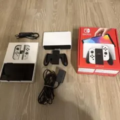 Nintendo Switch (有機ELモデル) ホワイト/ブラック