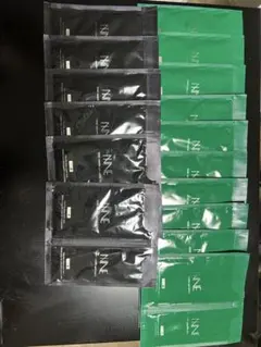 NINE ニードルゲルパック ブラック グリーン