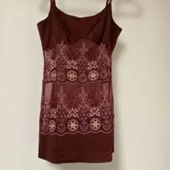 エンジ色のスタディオファイブ　キャミソール　80