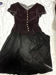 glacon-R 黒地に赤の水玉模様ベルベットドレス