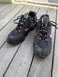NIKE SHOX ブラック レッド スニーカー　30cmのサムネイル