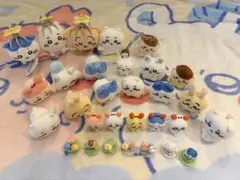 ちいかわ　まとめ売り　セット　ハチワレ　うさぎ　くりまんじゅう　古本屋　モモンガ
