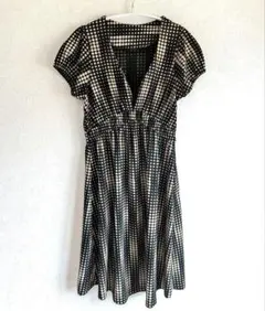 【最終セール】大人ワンピース　ドット　ストレッチ　Ｓ