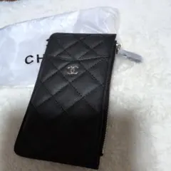 CHANEL ブラック フラグメントケースノベルティ