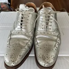 シルバー ウィングチップ レザーシューズのサムネイル