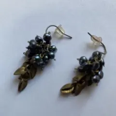 ブドウのようなピアス