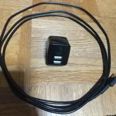 【ジャンク？】Avail USB充電器 2m 2.4A ブラック