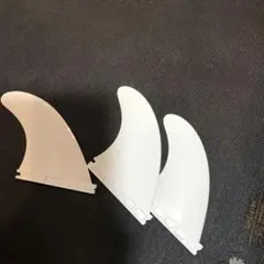 ホワイトサーフボードフィン 3枚セットフューチャー