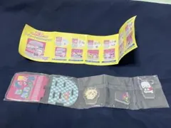 ちいかわ×サンリオキャラクターズ　レイヤーアクリルスタンド　シーサー×ポチャッコ