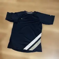 Nike ネイビー ストライプ Tシャツ