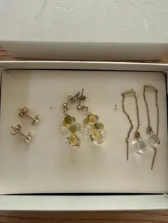 Emily Oda Swarovski Hand Accessory - メルカリ