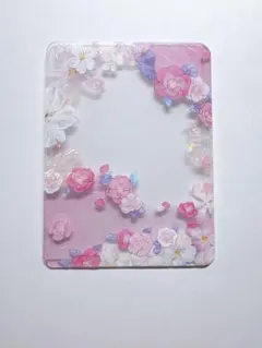 【498】硬質カードケース　デコ　B8