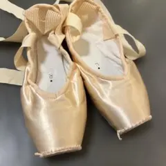 グリシコ　トゥシューズ 4.5 xxx M