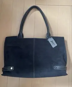 大人のためのレザー‼️toleurブラック チャーム付トートバッグ❣️美品 