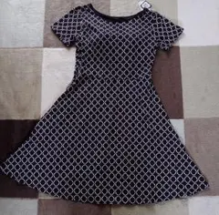 UNIQLO ひざ丈ワンピース Lサイズ 半袖 プラトップ 【新品未使用】