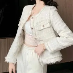 ホワイト ツイード ノーカラージャケット 白