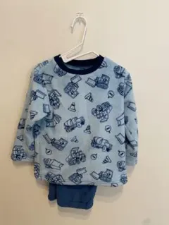 【お値下げ！】トラック　恐竜　フリースパジャマ　2点セット