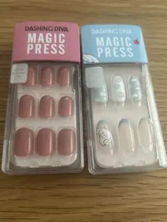 DASHING DIVA ネイルチップ　シナモロール　シナモン　2点セット