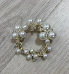 パール ラインストーン ゴールドブローチ 卒業式 入学式 卒園式 入園式などに