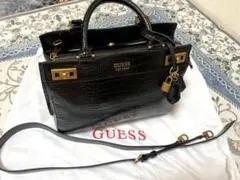 GUESS バッグ
