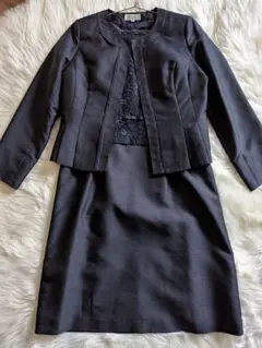 INFINITE ブラック ワンピーススーツ 11号　卒業式　卒園式　入学式