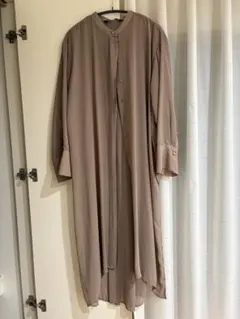 【美品】ZARA ベージュ ロングシャツワンピース Lサイズ