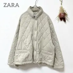 ホワイト キルティングジャケット