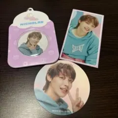 &TEAM cafe ニコラスセット　缶バッジ　ケース　特典　コースター