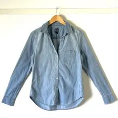 【良好】GAP 長袖デニムシャツ ダンガリー ライトブルー レディースXS