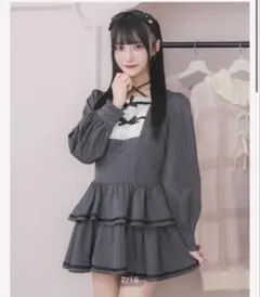 pium クロステープバイカラーティアードワンピース - メルカリ