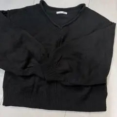 黒ニット　KHALITAのサムネイル