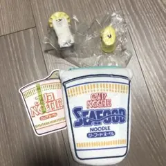 もっちゃん様専用ページシャンプーキャット　灰ミケとカップヌードルポーチセット