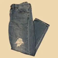 UNIQLO スリムボーイフレンドデニム 28インチ　ダメージ　カジュアル