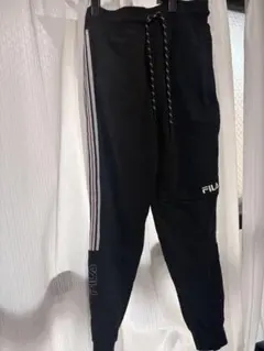 FILA ジャージ パンツ ネイビー Mサイズ　レディースのサムネイル
