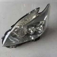 30プリウス LEDヘッドライト ←のサムネイル