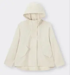 GUフード付き マウンテンパーカー新品未使用Sサイズ