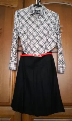 【インディヴィ】大人プリーツスカート