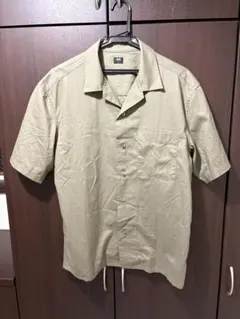 UNIQLO オープンカラーシャツ カーキ Mサイズのサムネイル