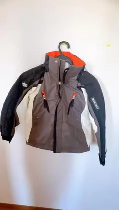 DESCENTE スキーウェア 子ども用 130サイズ