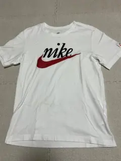 ナイキ　Tシャツ S