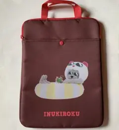 【新品】イオン　犬記録コラボ　ナツパンダ　ポケットつき　PCバッグ　送料込み